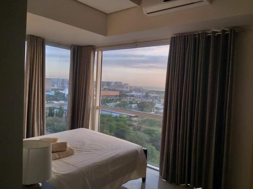 De Luxe, Standard And Studio Suites -The Breeze Residences-Close To Airport,Mall Of Asia, Us Embassy Manila Exterior foto