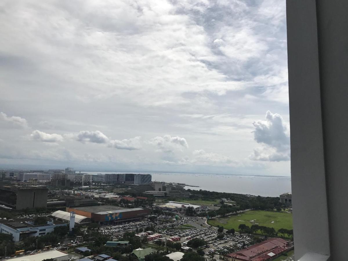 De Luxe, Standard And Studio Suites -The Breeze Residences-Close To Airport,Mall Of Asia, Us Embassy Manila Exterior foto
