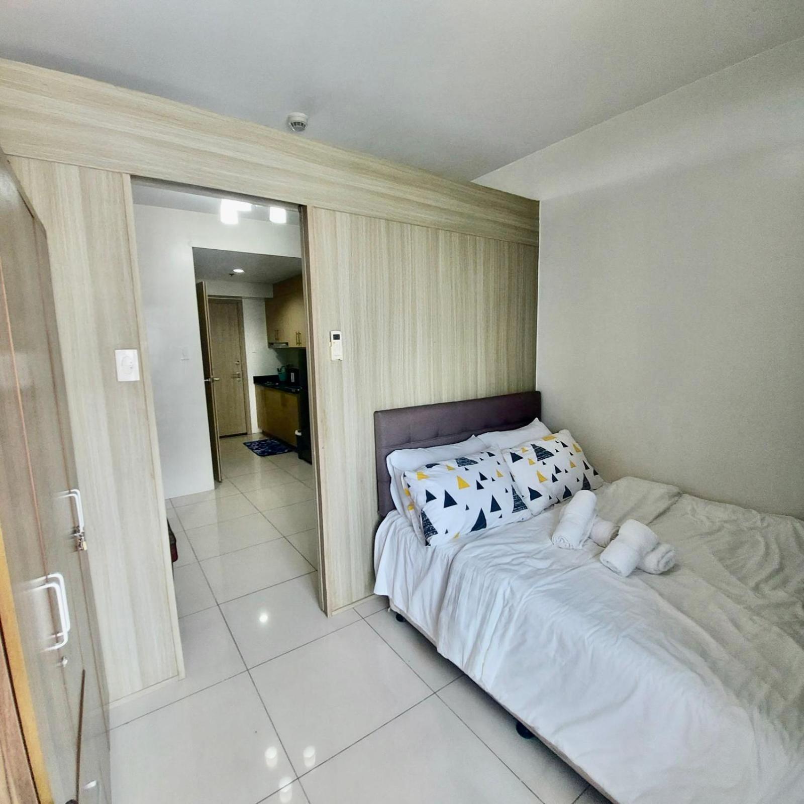 De Luxe, Standard And Studio Suites -The Breeze Residences-Close To Airport,Mall Of Asia, Us Embassy Manila Exterior foto
